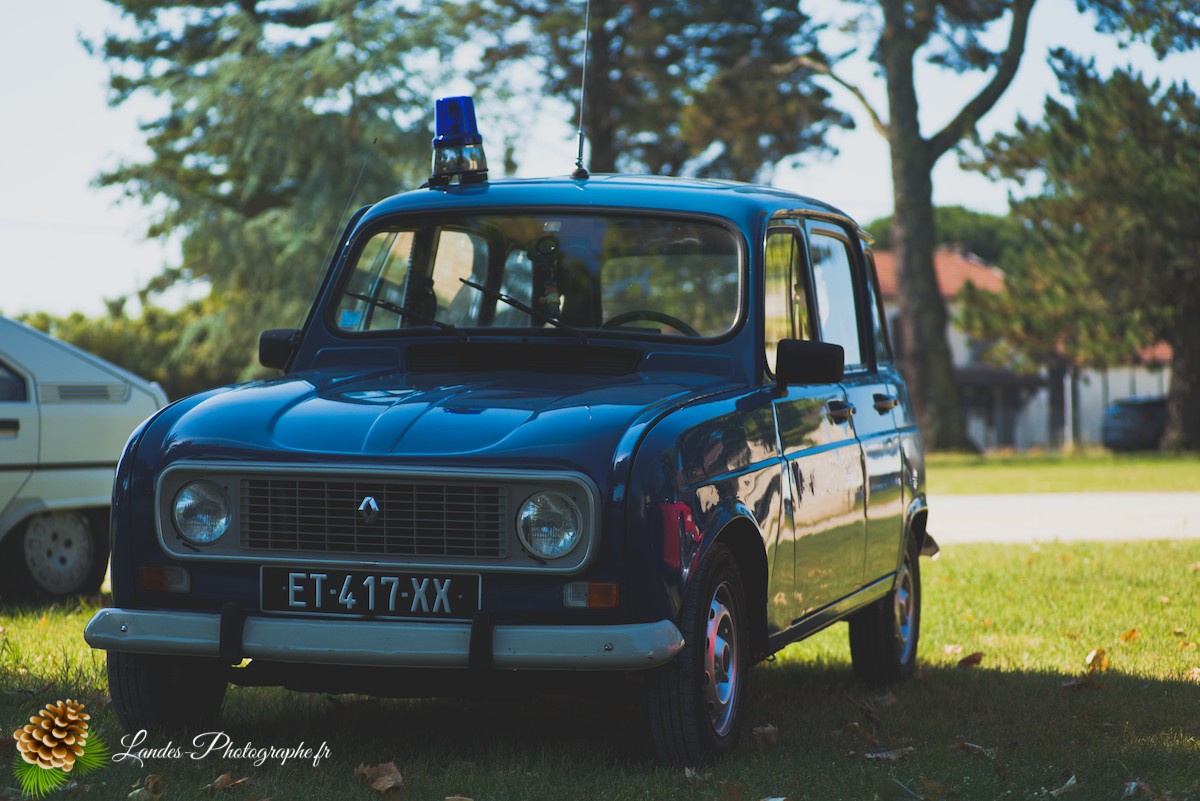 🚗 Car & Moto Addiction à Soustons : Le Charme Intemporel des Belles Anciennes
